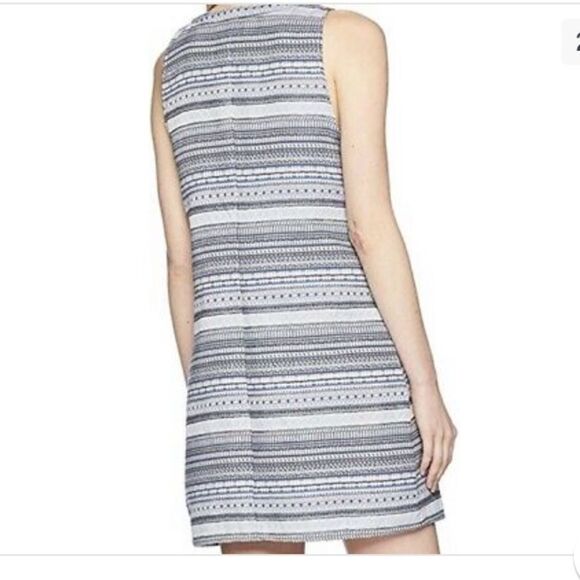 Jack BB Dakota Tweed Tie Up Front Shift Dress - Picture 2 of 8